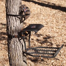 big game hang on treestand