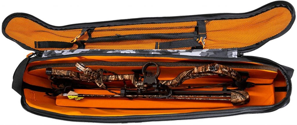 how to make a bow fit in case with quiver on