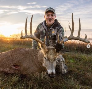mark drury deer hunting